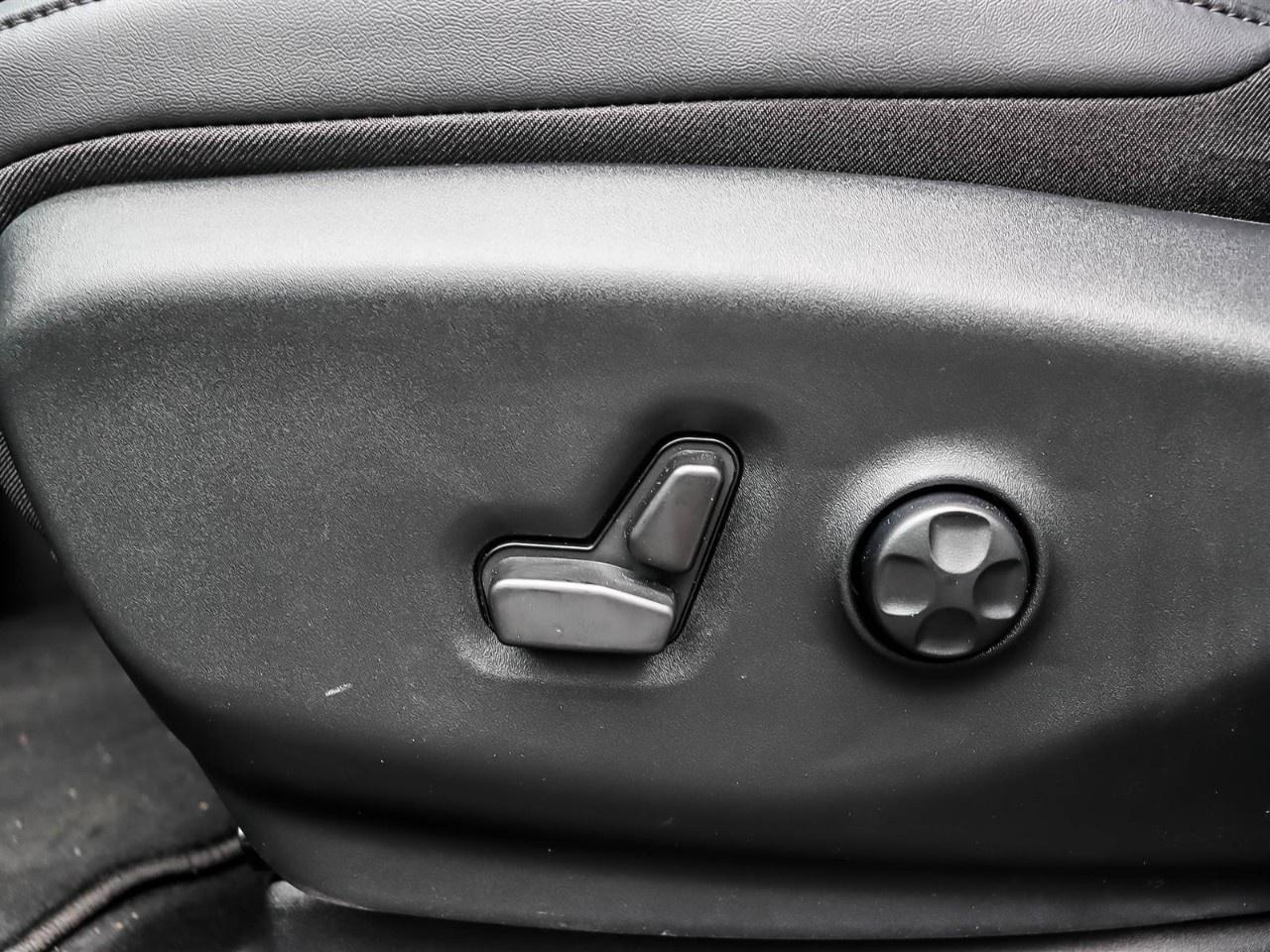 2024 Chrysler Pacifica Hybrid S Appearance 2WD Photo