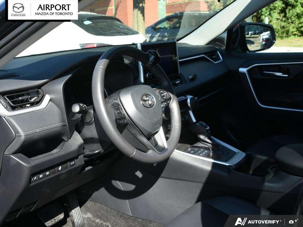 2025 Toyota RAV4 XLE Finance Discount $1500 Applied Photo