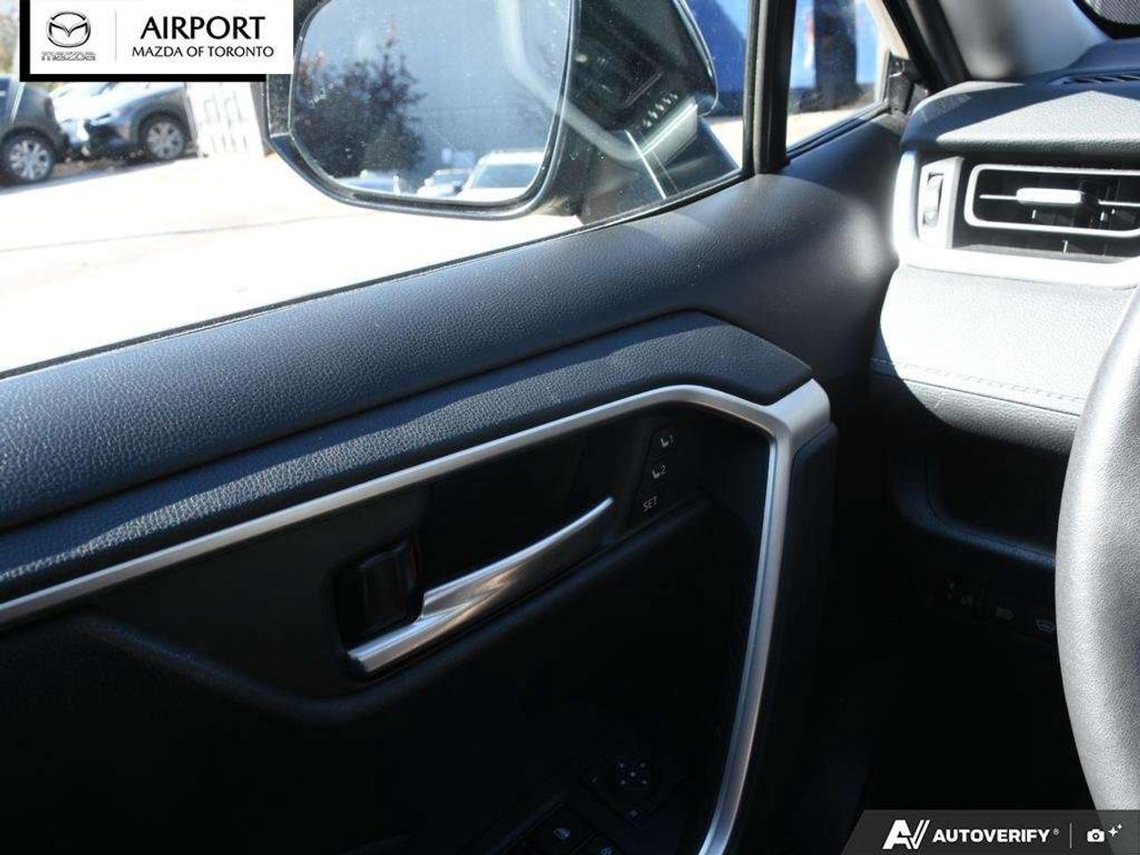2025 Toyota RAV4 XLE Finance Discount $1500 Applied Photo