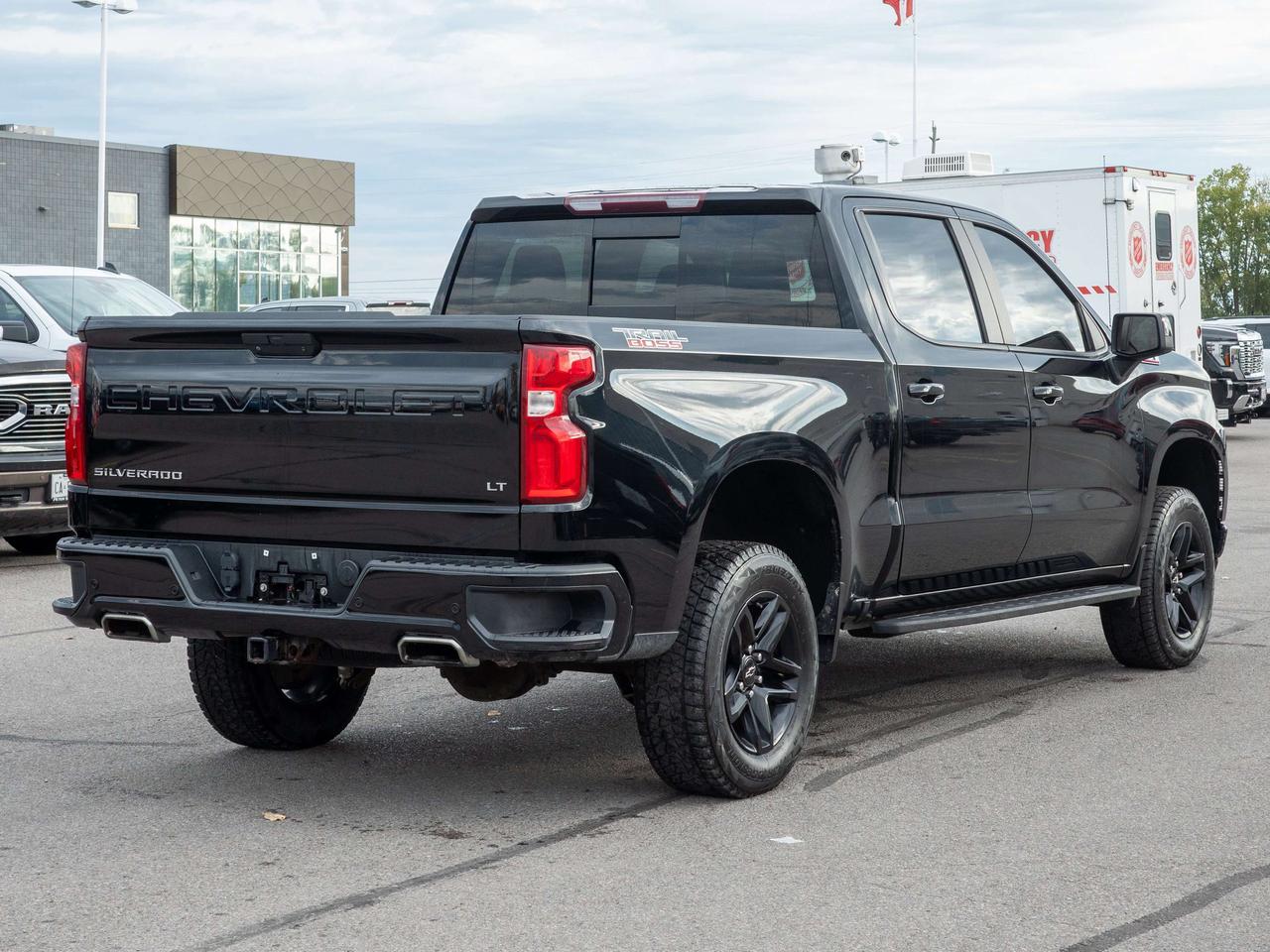 2022 Chevrolet Silverado 1500 LT Trail Boss - Cloth Seats   Remote Engine Start Photo