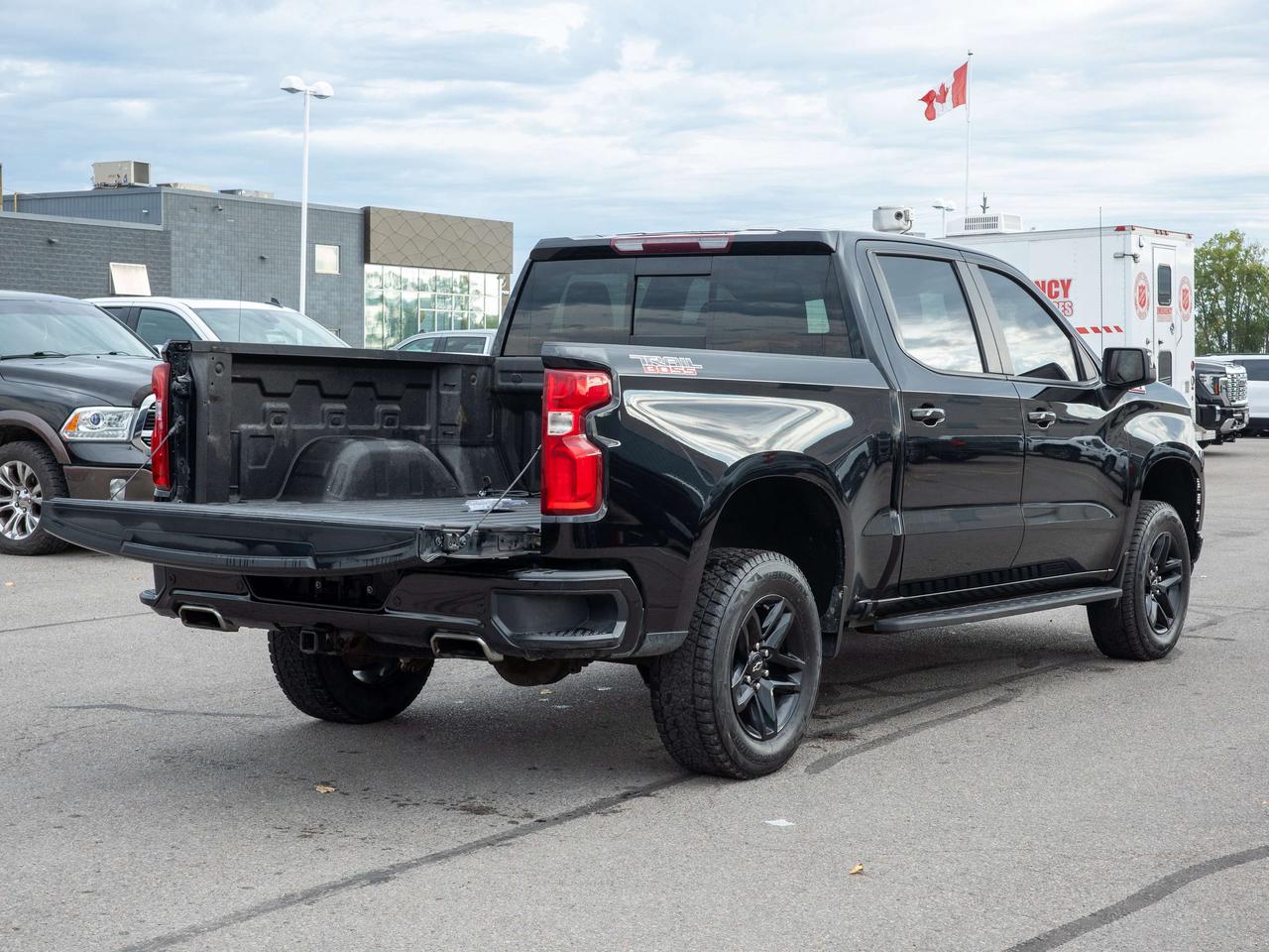 2022 Chevrolet Silverado 1500 LT Trail Boss - Cloth Seats   Remote Engine Start Photo
