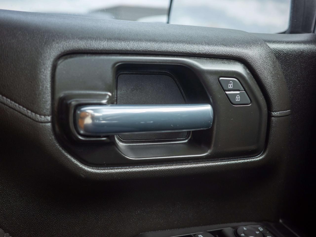 2022 Chevrolet Silverado 1500 LT Trail Boss - Cloth Seats   Remote Engine Start Photo