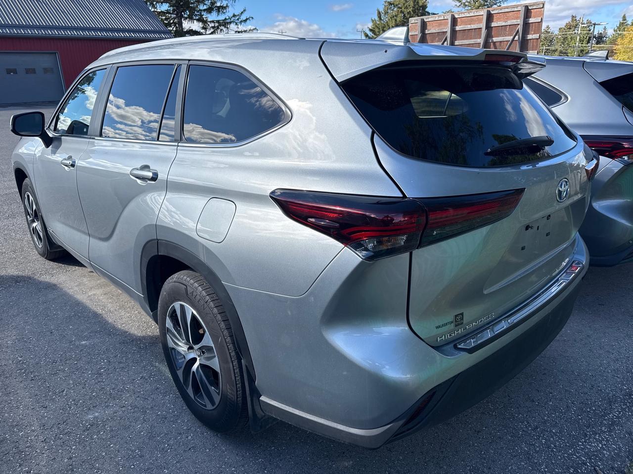 2024 Toyota Highlander Hybrid XLE 4dr All-Wheel Drive Photo