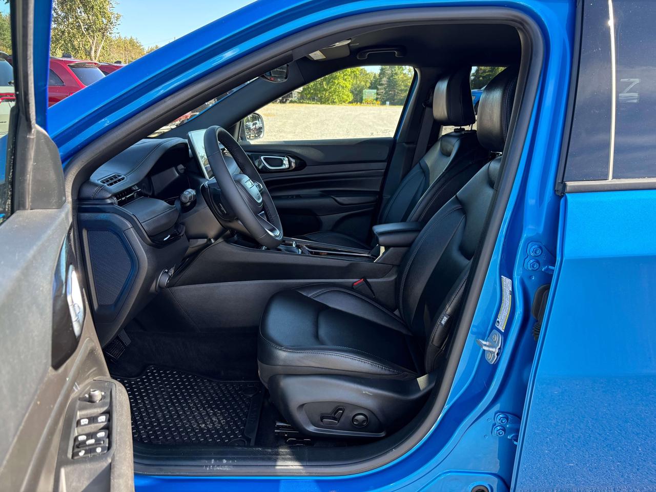 2025 Jeep Compass Altitude - htd seat/wheel Photo