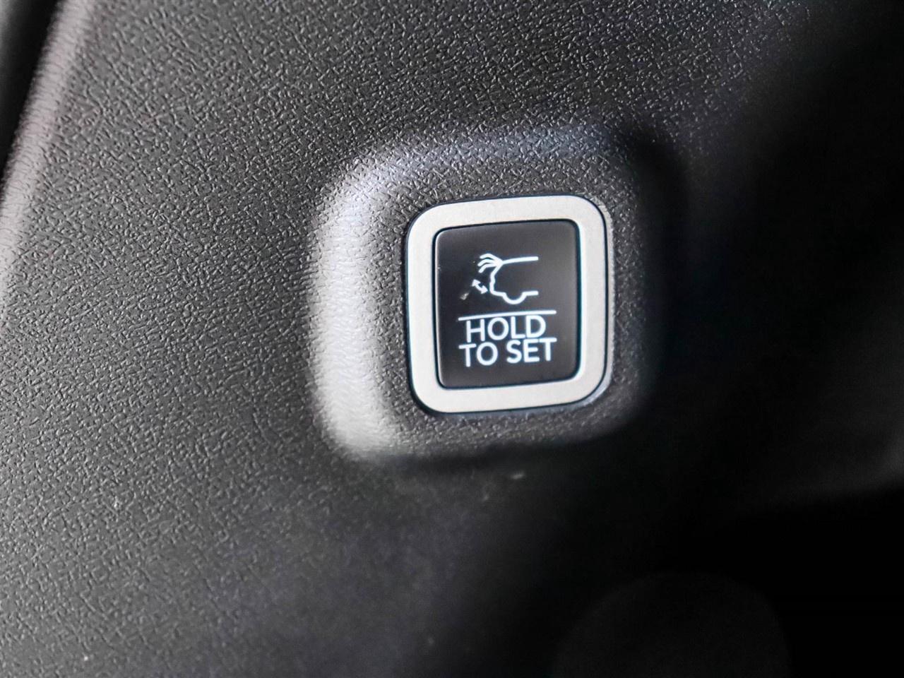 2026 Jeep Cherokee Overland 4x4 Photo