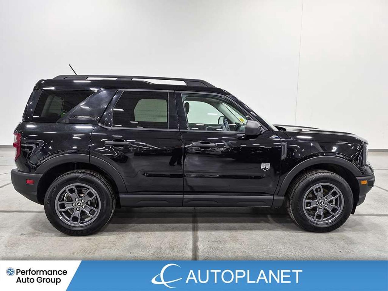 2024 Ford Bronco Sport Big Bend 4x4, Back Up Cam, Apple CarPlay! Photo