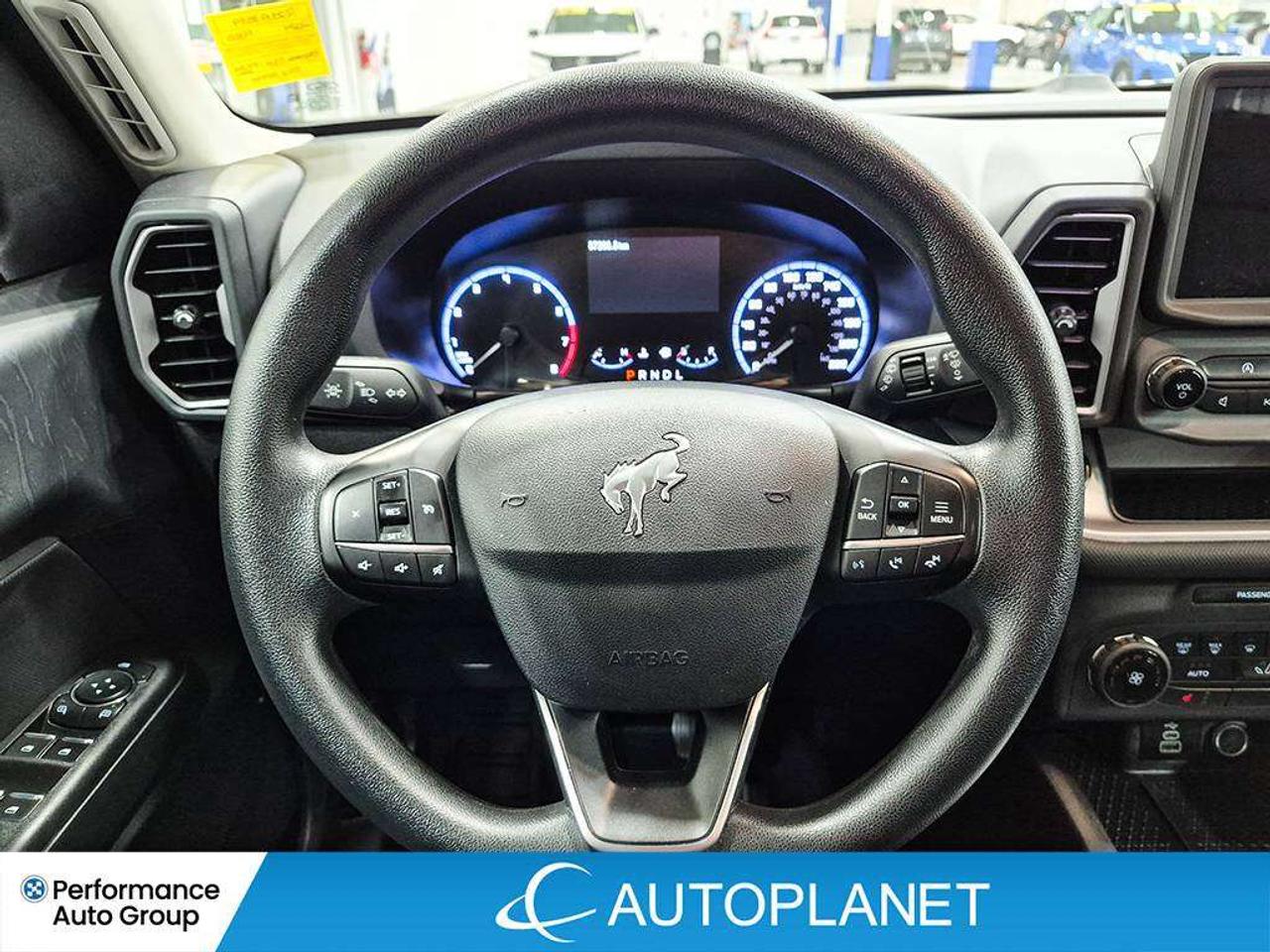 2024 Ford Bronco Sport Big Bend 4x4, Back Up Cam, Apple CarPlay! Photo