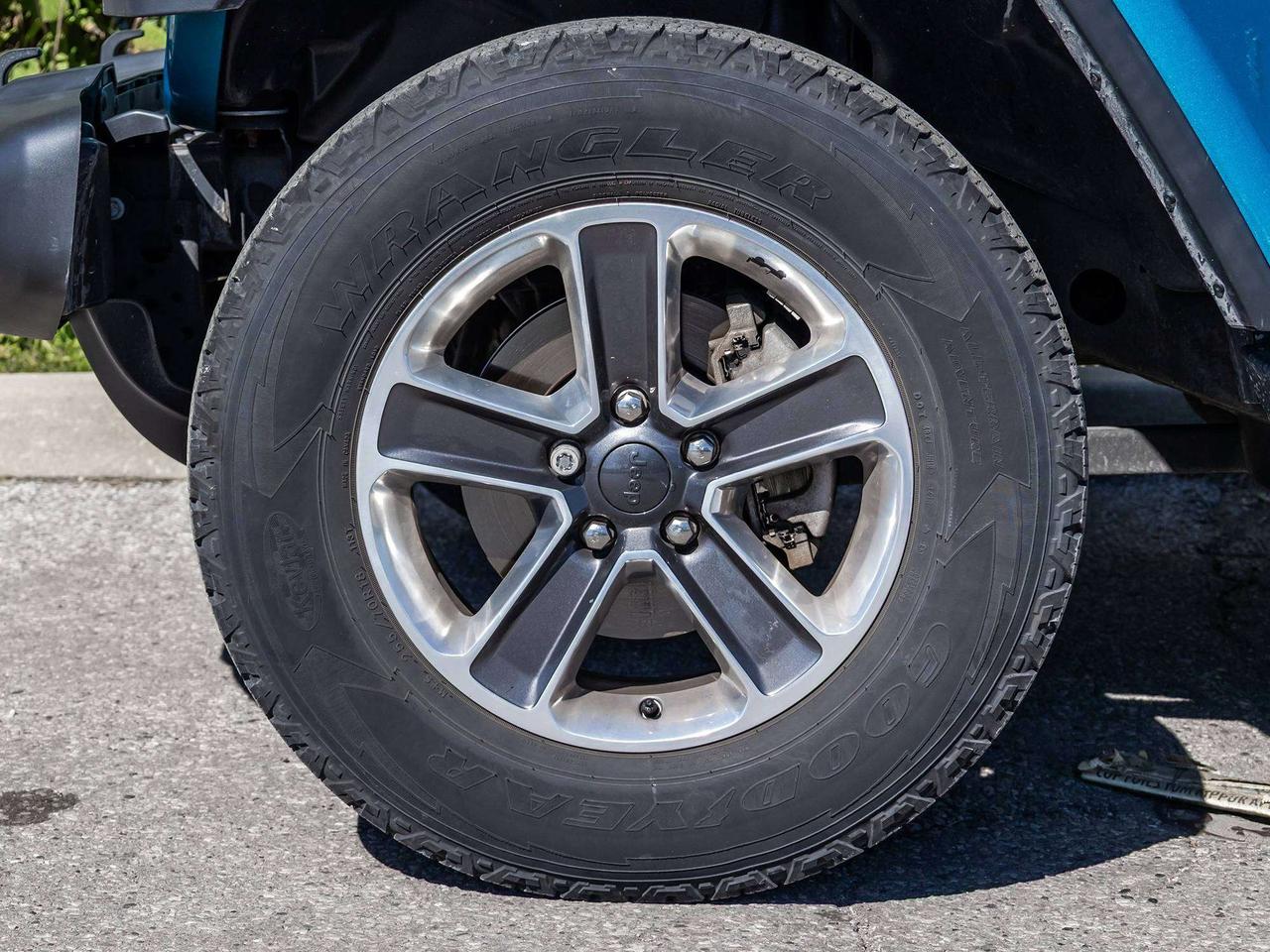 2020 Jeep Wrangler Sahara Photo