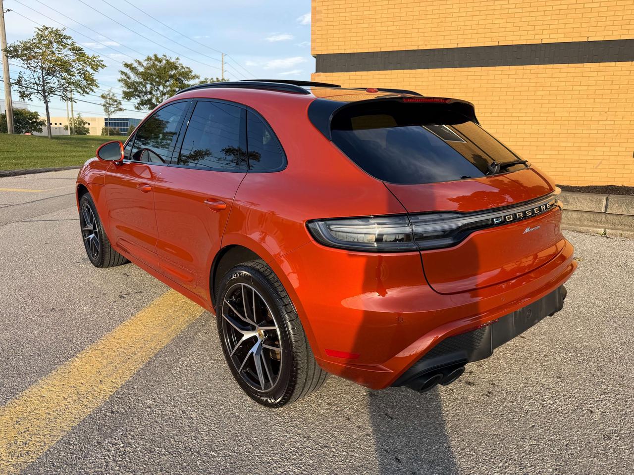 2024 Porsche Macan 2.0 Premium Plus 360 Camera 1 Owner Clean carfax Photo