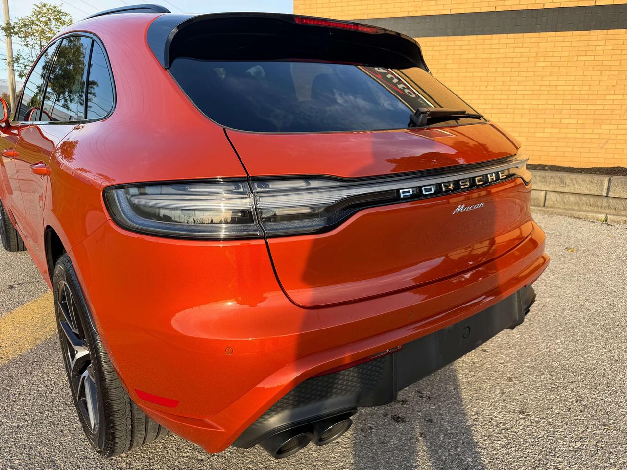 2024 Porsche Macan 2.0 Premium Plus 360 Camera 1 Owner Clean carfax Photo