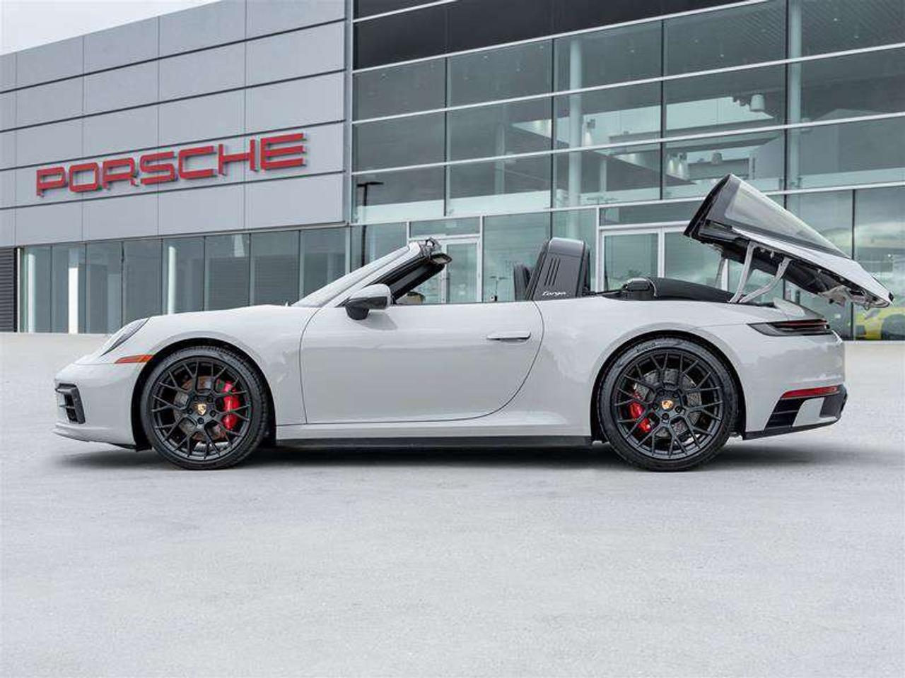 2023 Porsche 911 Targa 4S Premium Pkg Sport Pkg SportDesign Pkg Rear Axle Steering Photo