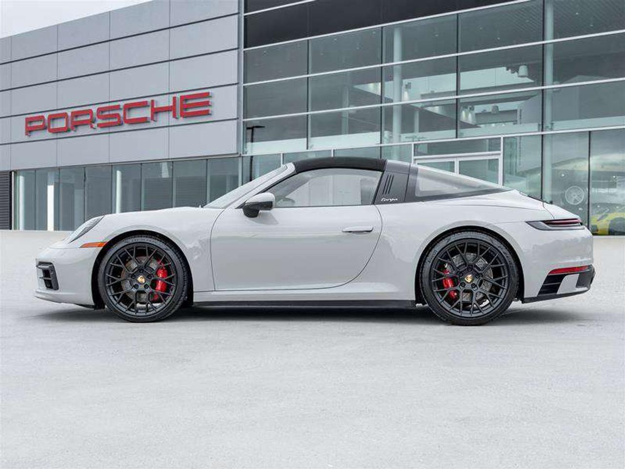 2023 Porsche 911 Targa 4S Premium Pkg Sport Pkg SportDesign Pkg Rear Axle Steering Photo