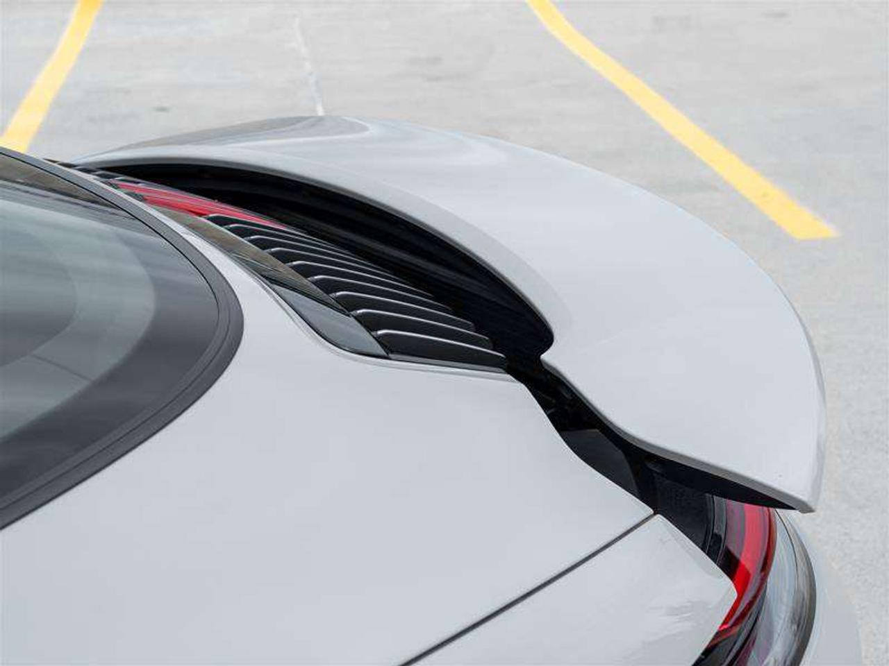 2023 Porsche 911 Targa 4S Premium Pkg Sport Pkg SportDesign Pkg Rear Axle Steering Photo
