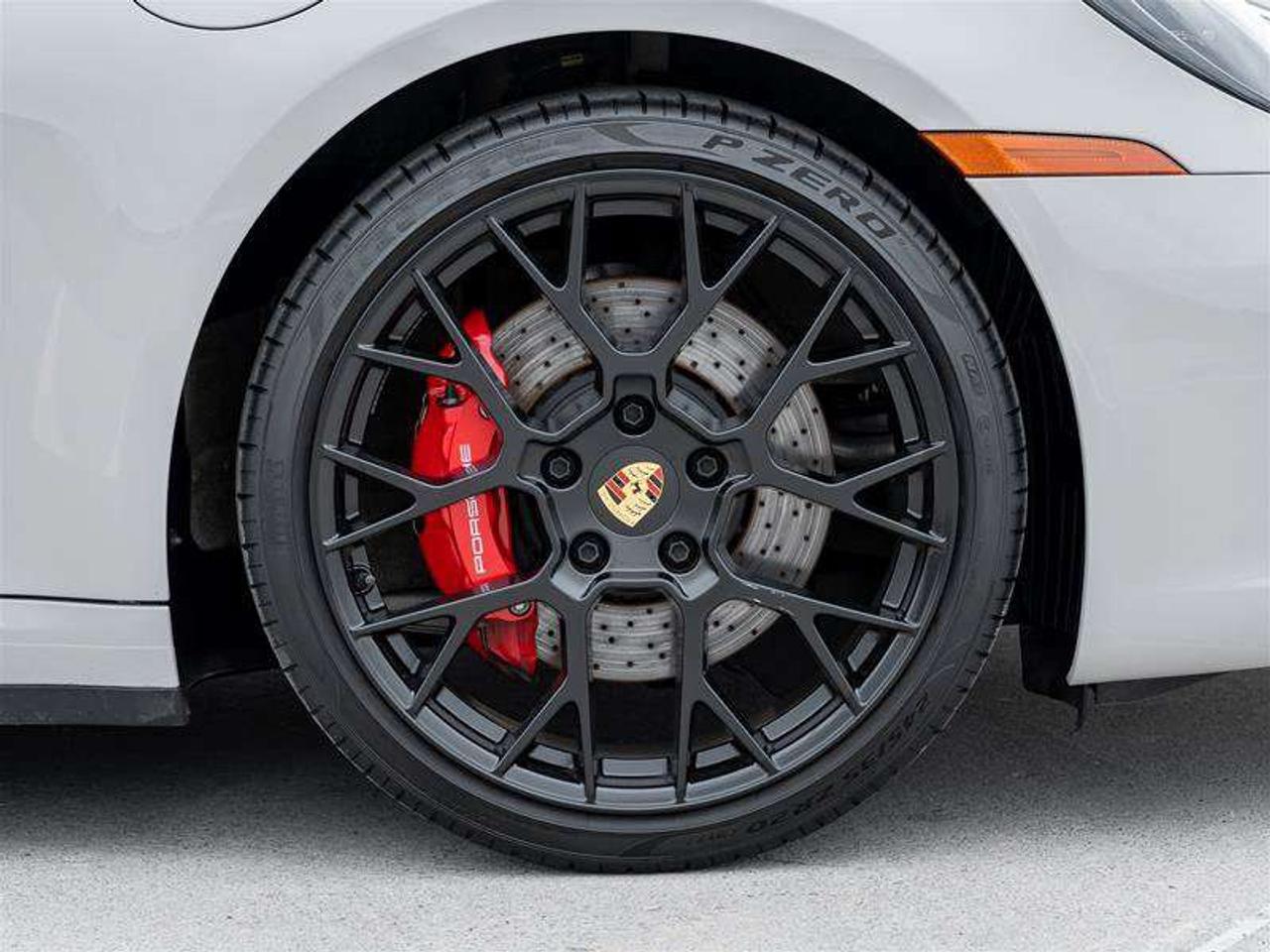 2023 Porsche 911 Targa 4S Premium Pkg Sport Pkg SportDesign Pkg Rear Axle Steering Photo
