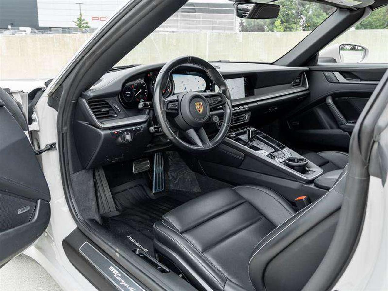 2023 Porsche 911 Targa 4S Premium Pkg Sport Pkg SportDesign Pkg Rear Axle Steering Photo