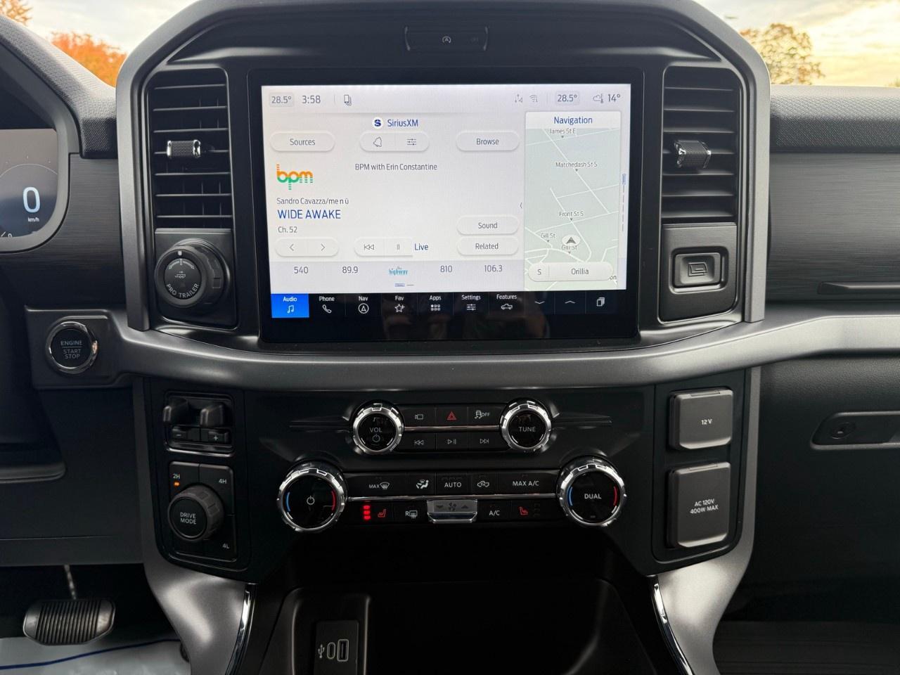 2026 Ford F-150 XLT 4WD SuperCrew 5.5' Box Photo