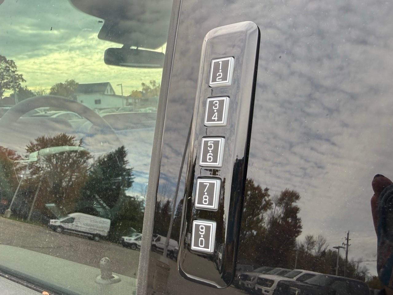 2026 Ford F-150 XLT 4WD SuperCrew 5.5' Box Photo