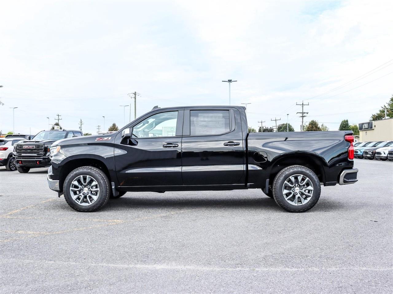 2026 Chevrolet Silverado 1500 Crew Cab Short Box 4-Wheel Drive LT Photo
