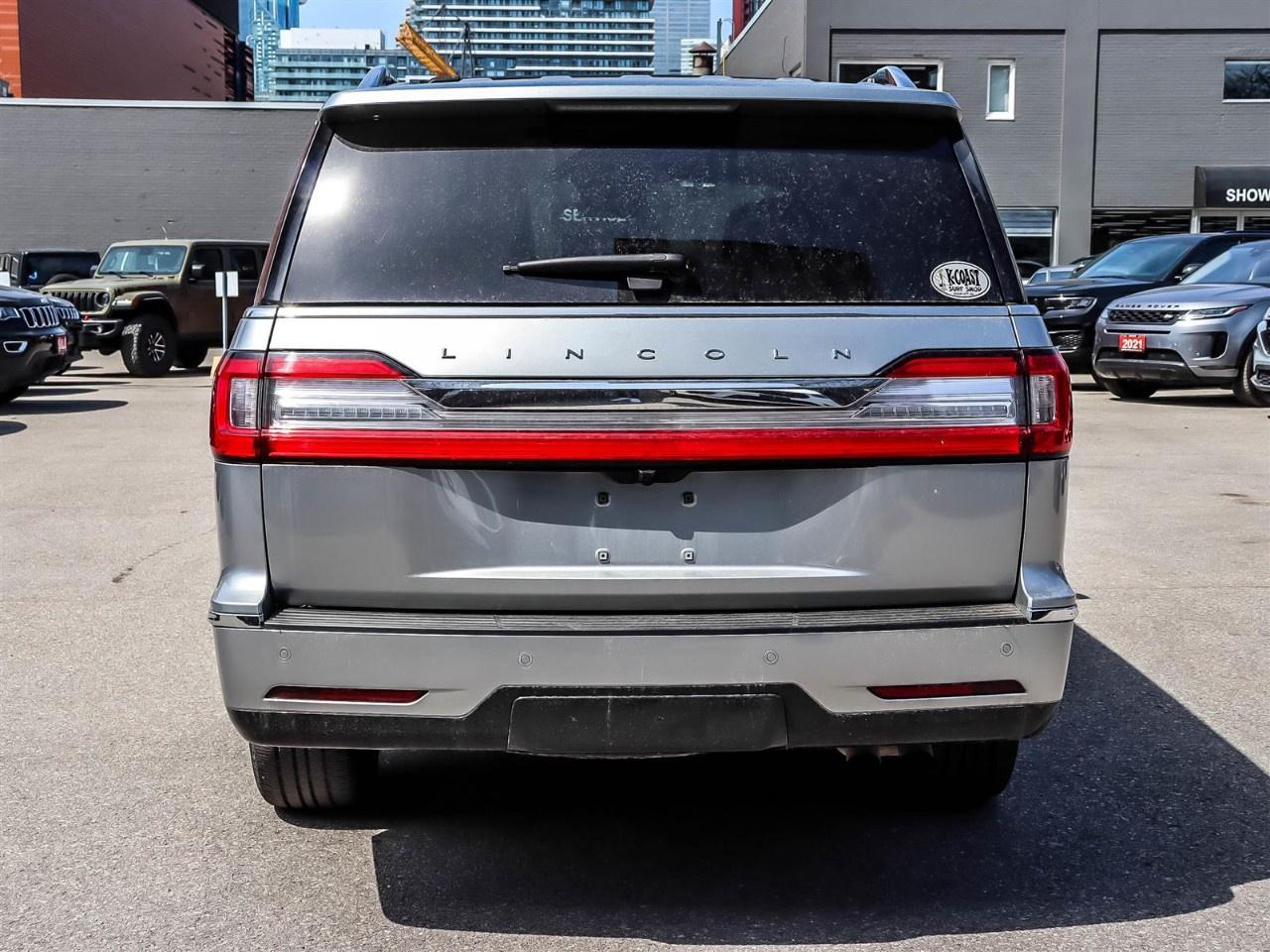 2021 Lincoln Navigator L Reserve 4x4 Photo