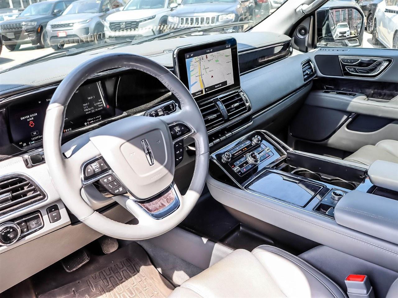 2021 Lincoln Navigator L Reserve 4x4 Photo