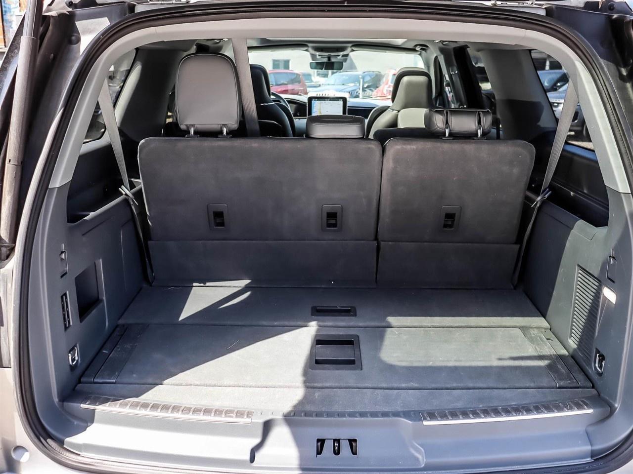 2021 Lincoln Navigator L Reserve 4x4 Photo