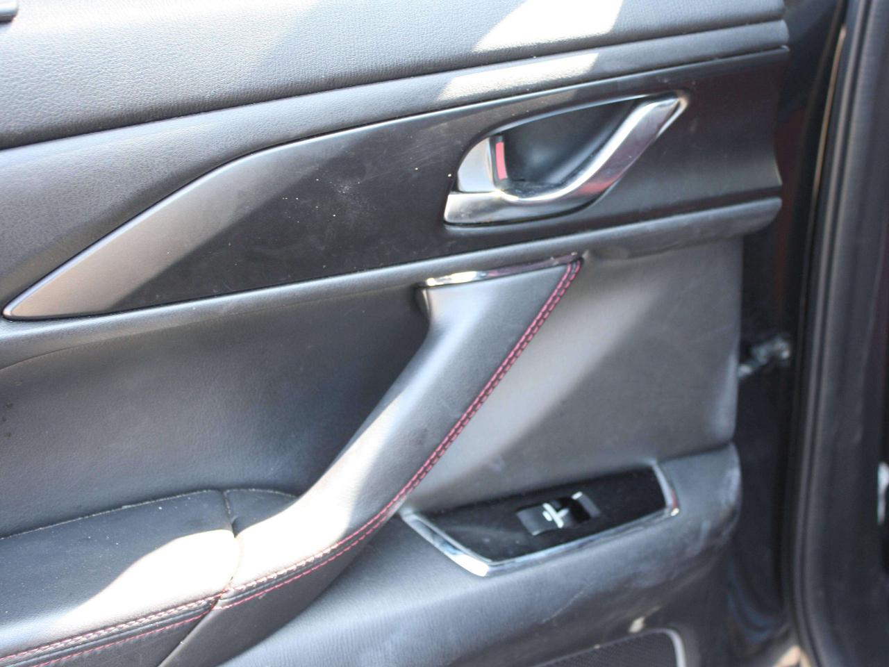 2023 Mazda CX-9 Kuro / AWD / Red Leather / Bose / 360 Camera Photo