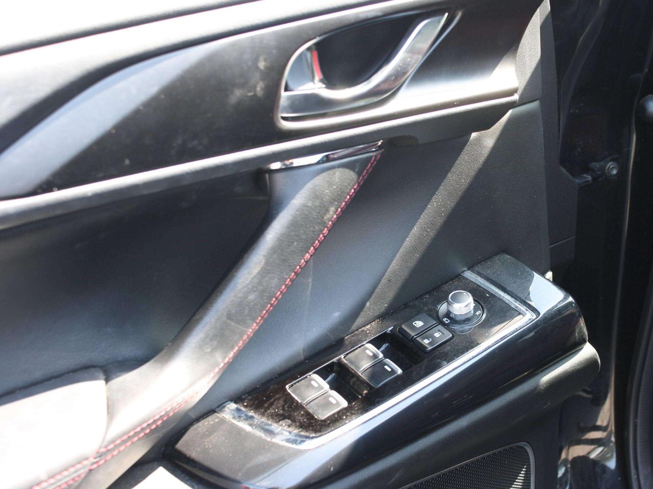 2023 Mazda CX-9 Kuro / AWD / Red Leather / Bose / 360 Camera Photo