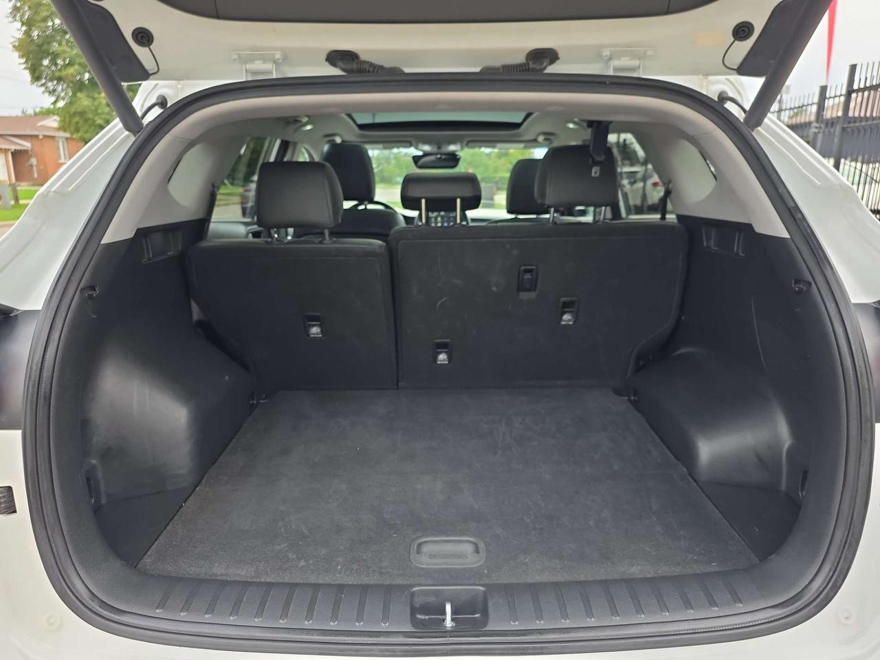 2021 Hyundai Tucson ULTIMATE AWD * DRIVER ASSIST / CARPLAY / CAMERA / PANORAMIC / LEATHER Photo