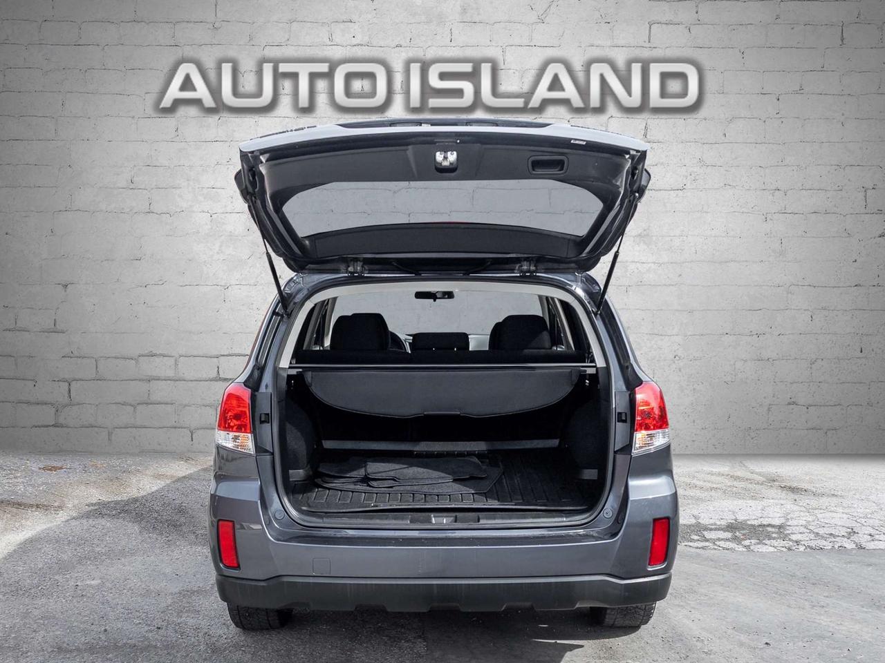 2014 Subaru Outback H4 2.5i Premium, AWD, Sunroof Photo