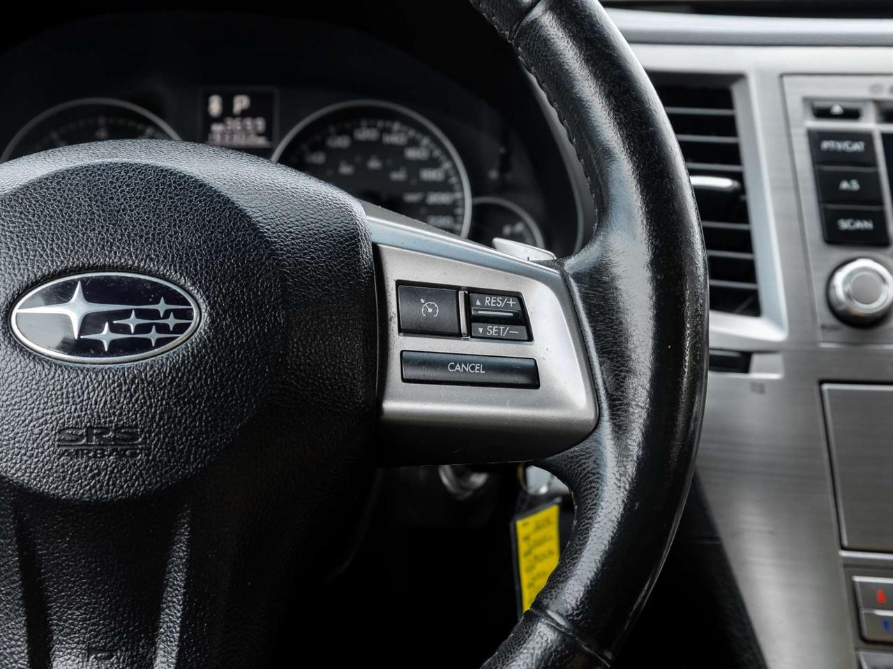 2014 Subaru Outback H4 2.5i Premium, AWD, Sunroof Photo