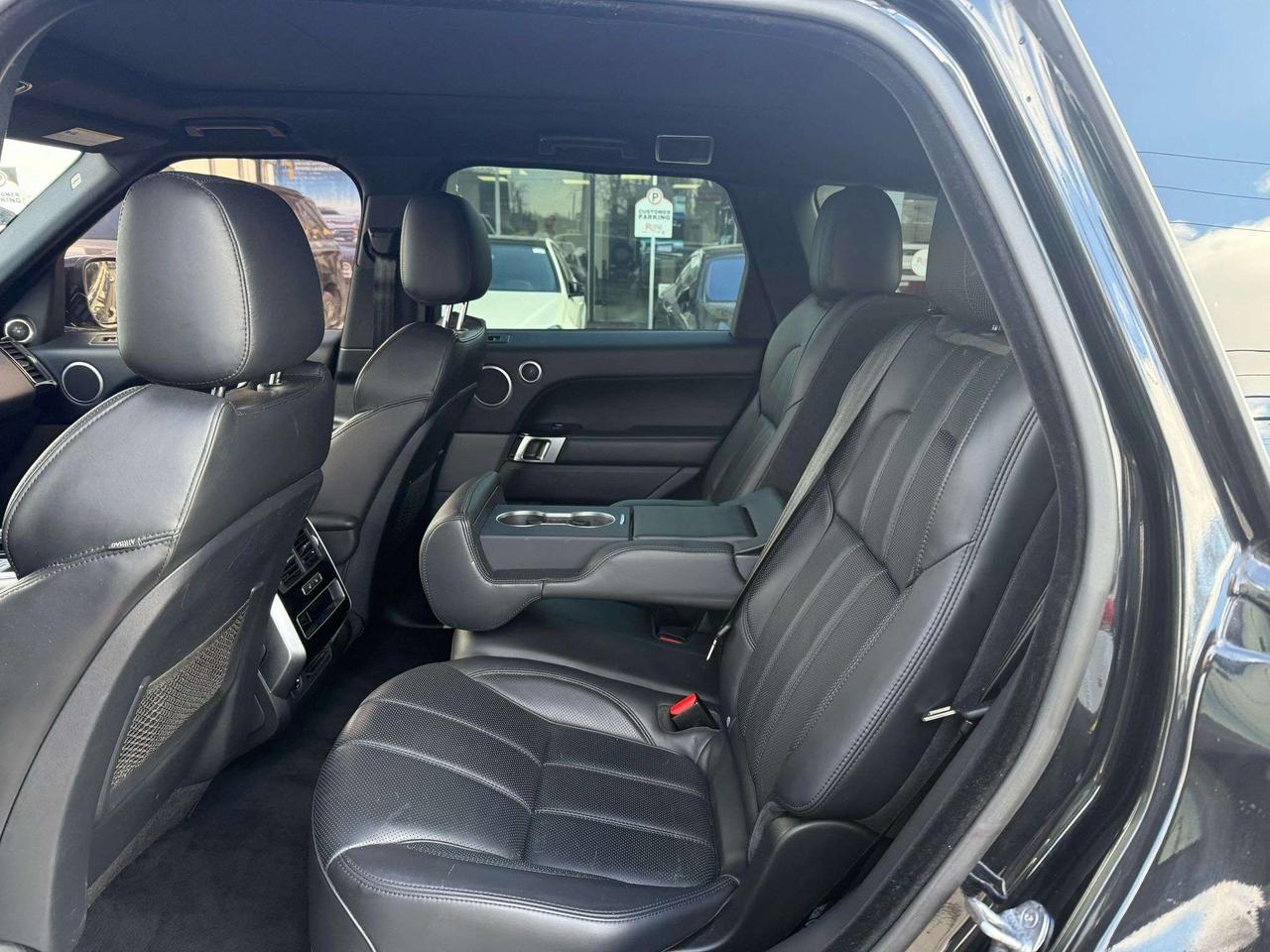 2016 Land Rover Range Rover Sport Td6 HSE Photo