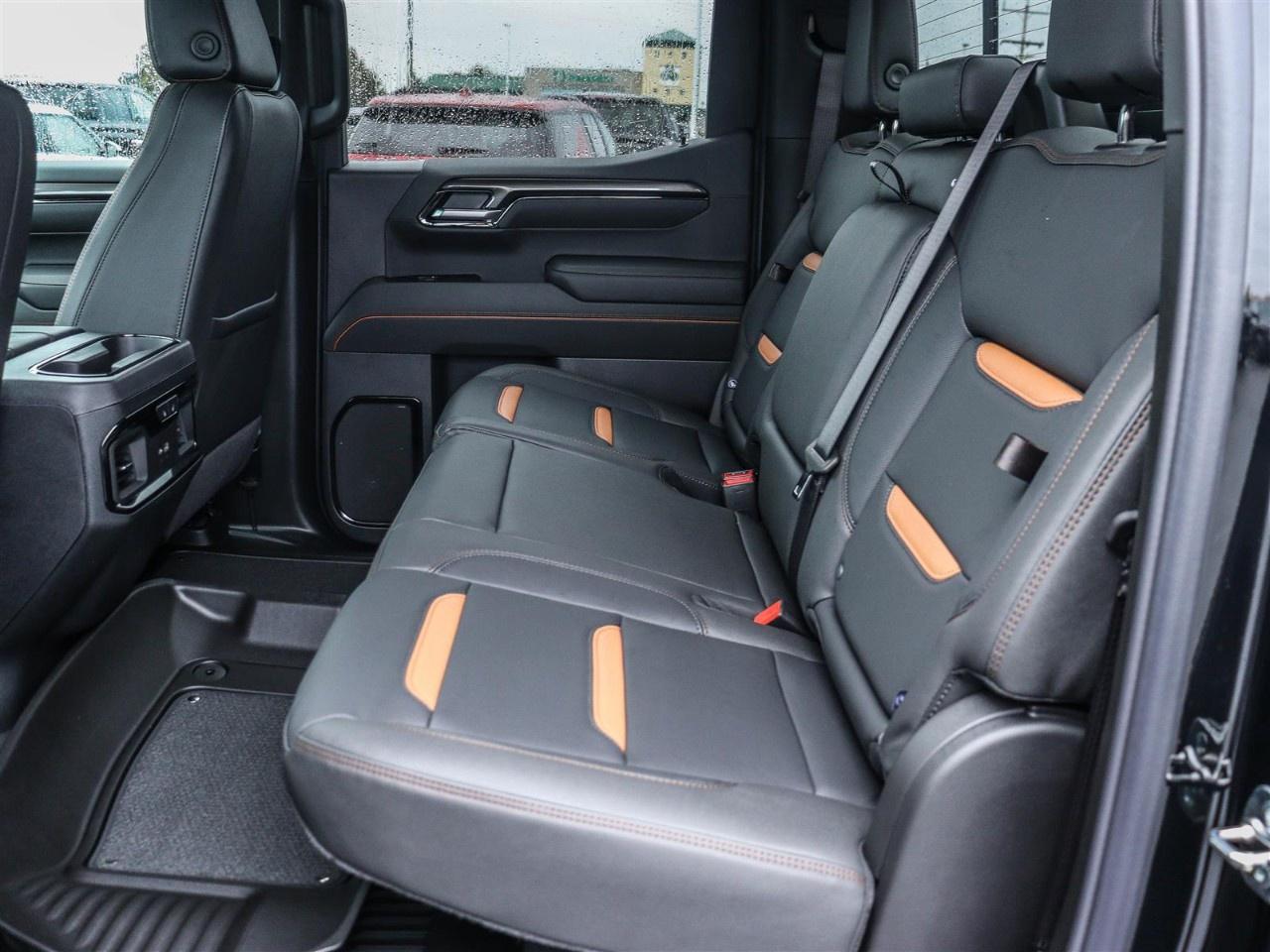 2026 GMC Sierra 1500 Crew Cab Short Box 4-Wheel Drive AT4 Photo