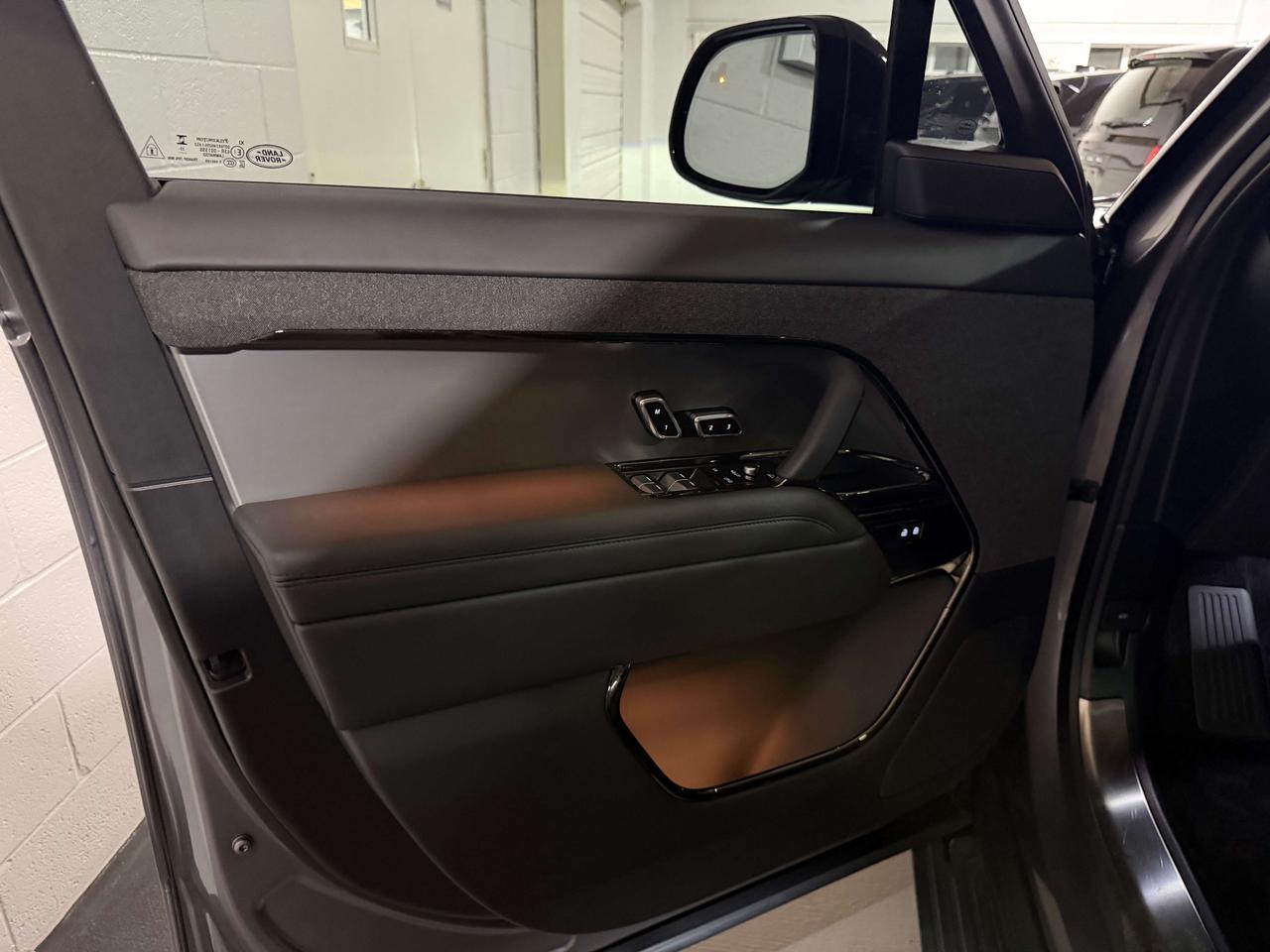 2024 Land Rover Range Rover Sport Dynamic SE 3.0 Meridian 3D surround Heads UP 360 Photo