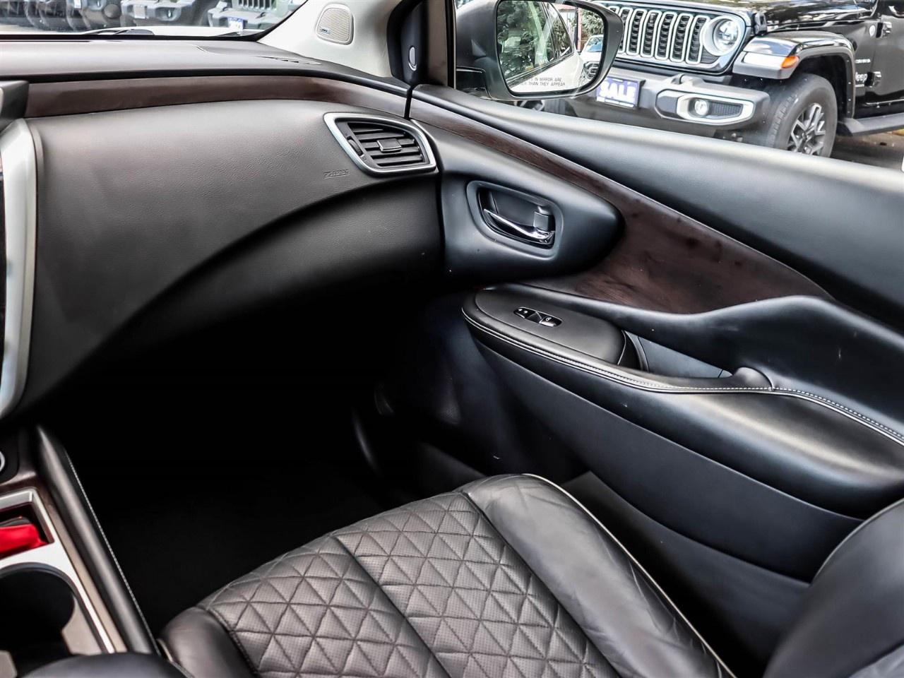 2019 Nissan Murano  Photo