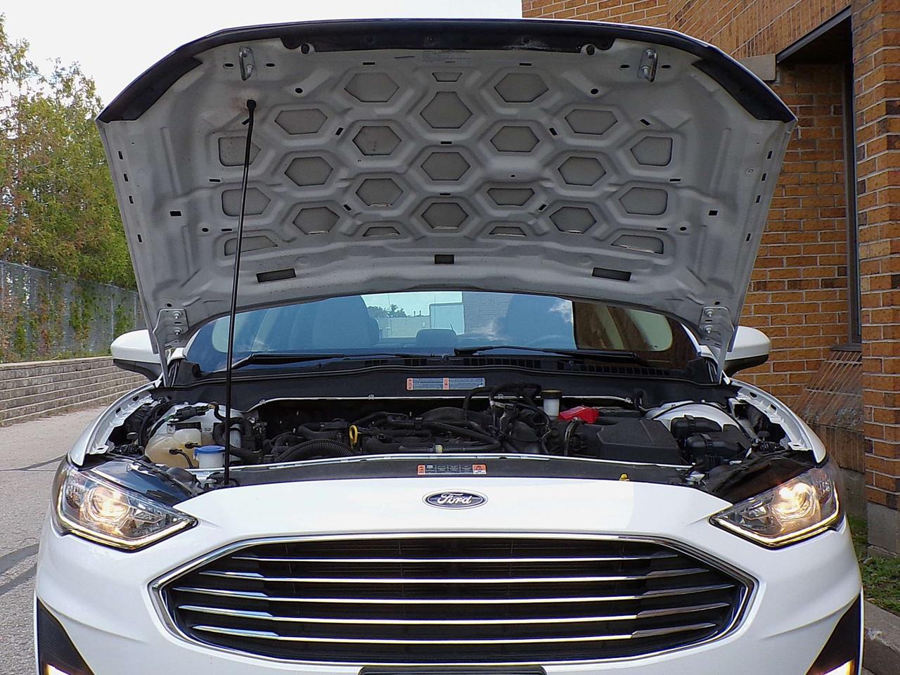 2019 Ford Fusion SE 1.5L ECOBOOST BSM NAVI CAMERA APPLE CARPLAY Photo