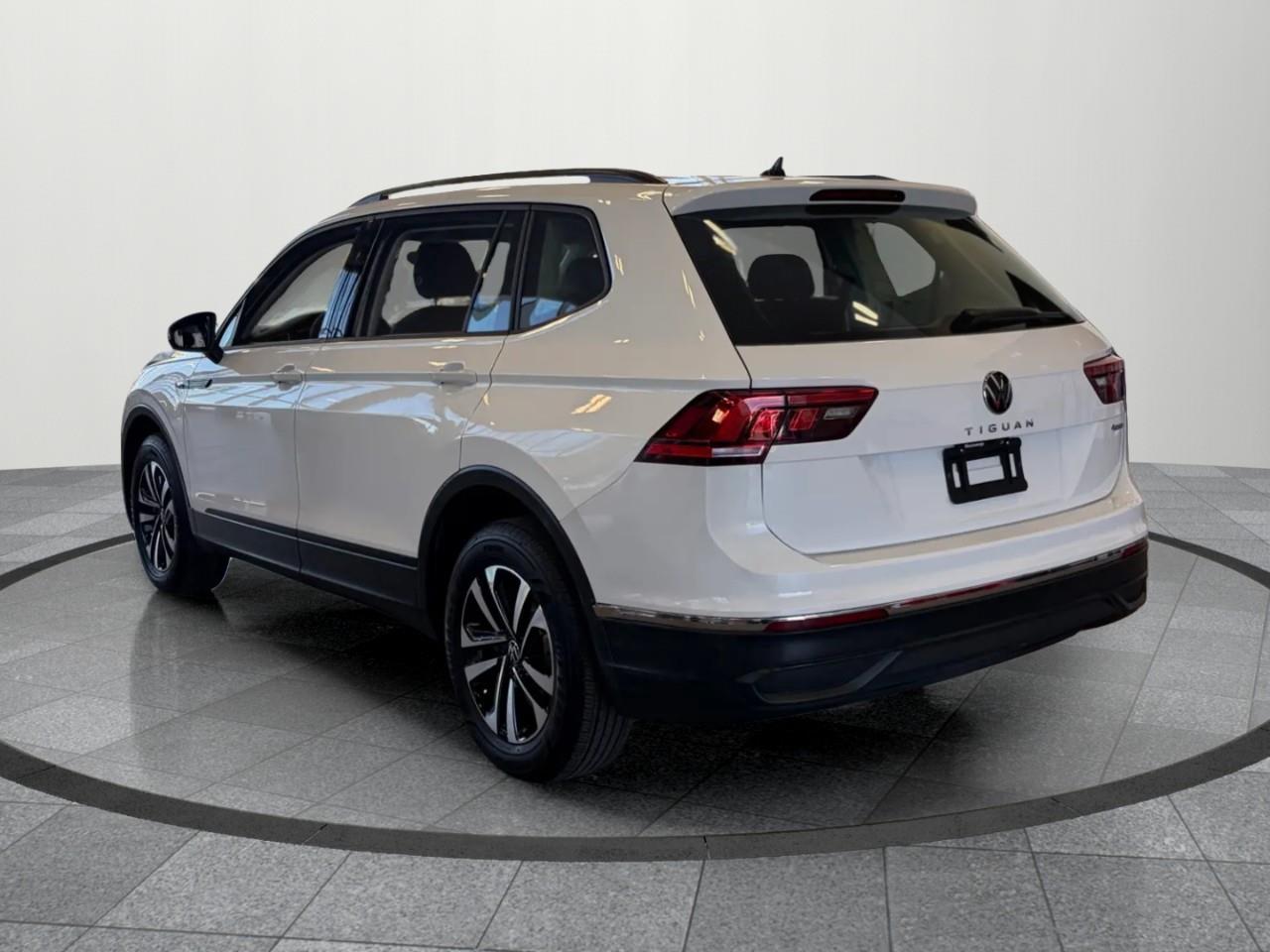2023 Volkswagen Tiguan Trendline 4dr All-wheel Drive 4MOTION Photo