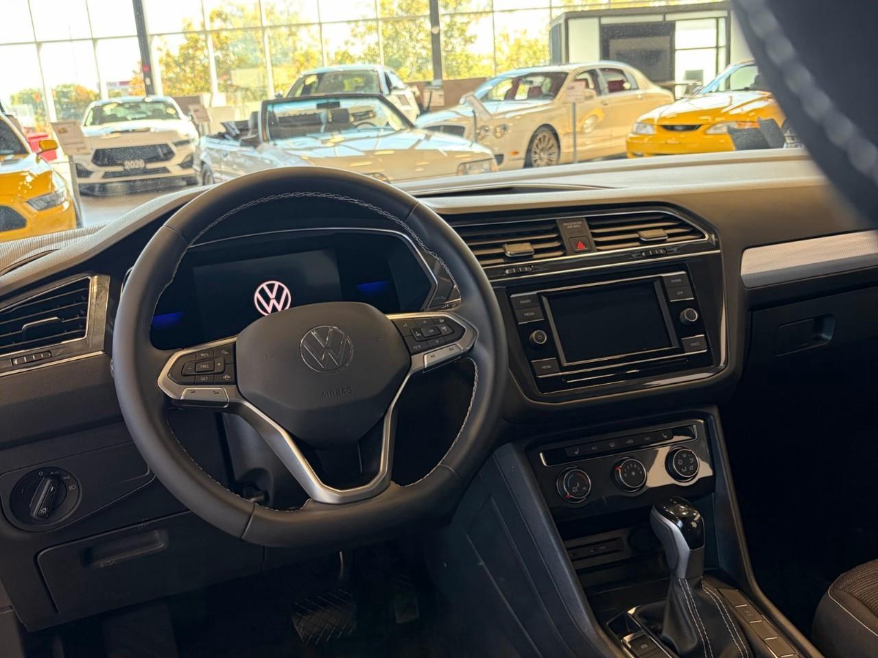 2023 Volkswagen Tiguan Trendline 4dr All-wheel Drive 4MOTION Photo