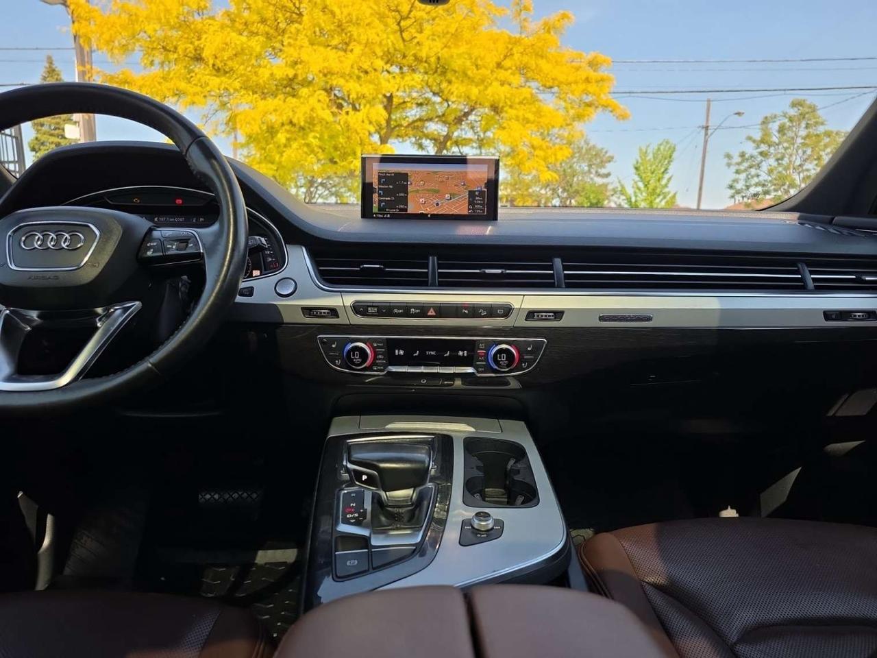 2019 Audi Q7 Progressiv AWD *NO ACCIDENT / NAVI / CAM / PANO / CARPLAY / PARK ASSIST Photo