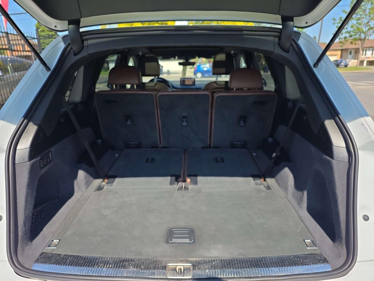 2019 Audi Q7 Progressiv AWD *NO ACCIDENT / NAVI / CAM / PANO / CARPLAY / PARK ASSIST Photo