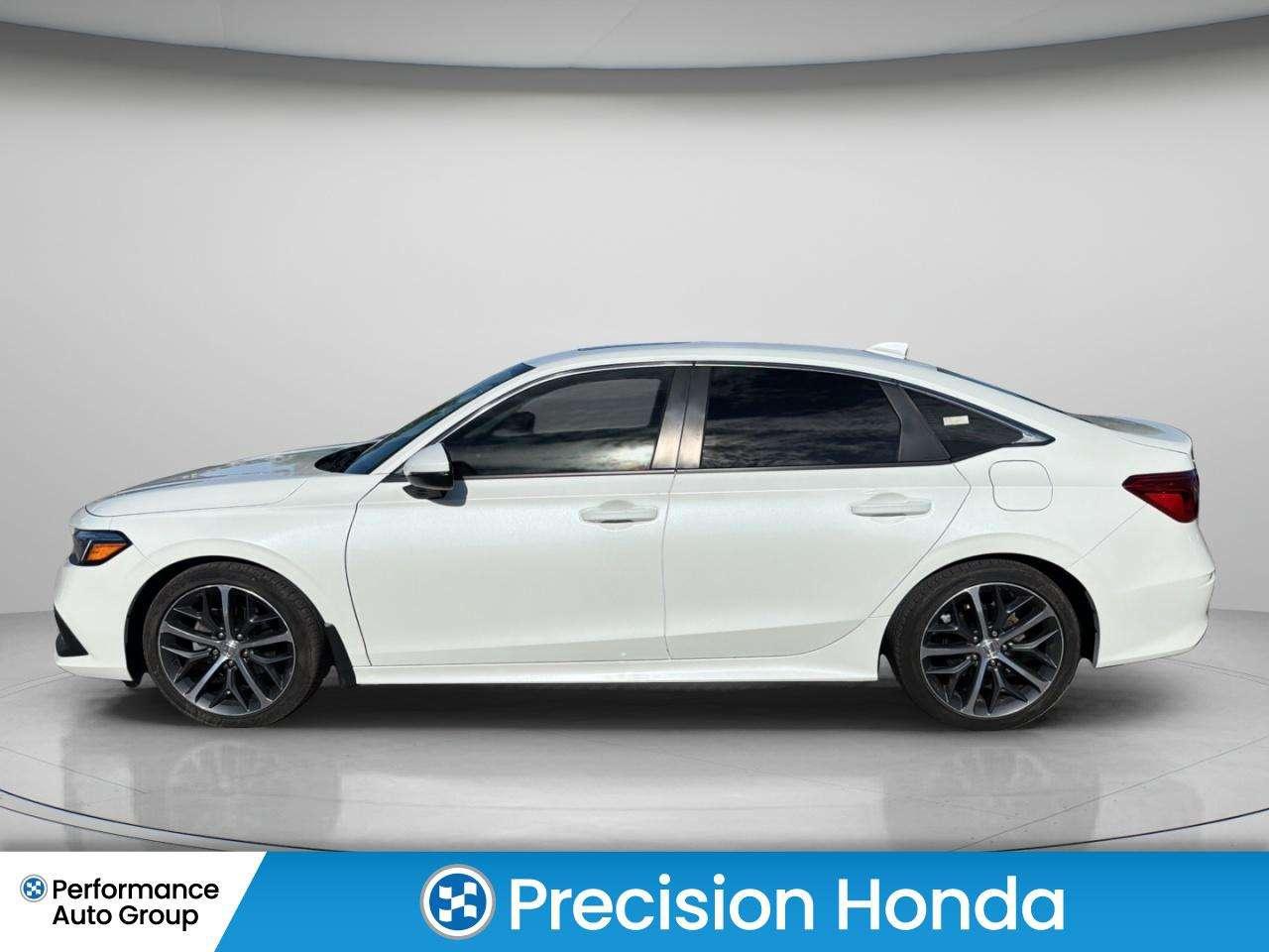 2024 Honda Civic Touring Leather  Navigation  Sunroof Photo