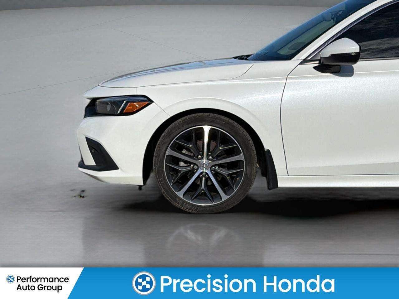 2024 Honda Civic Touring Leather  Navigation  Sunroof Photo