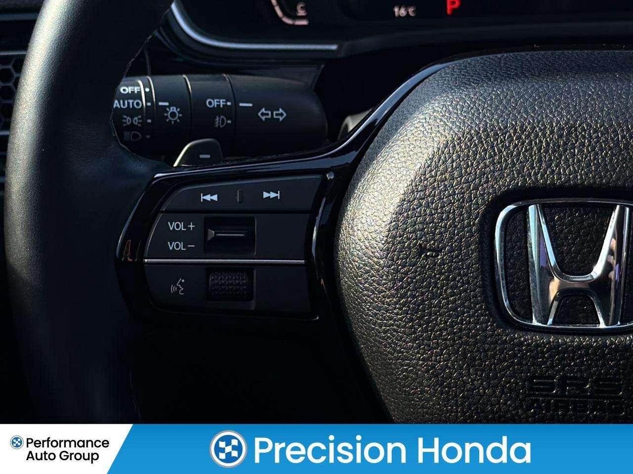 2024 Honda Civic Touring Leather  Navigation  Sunroof Photo