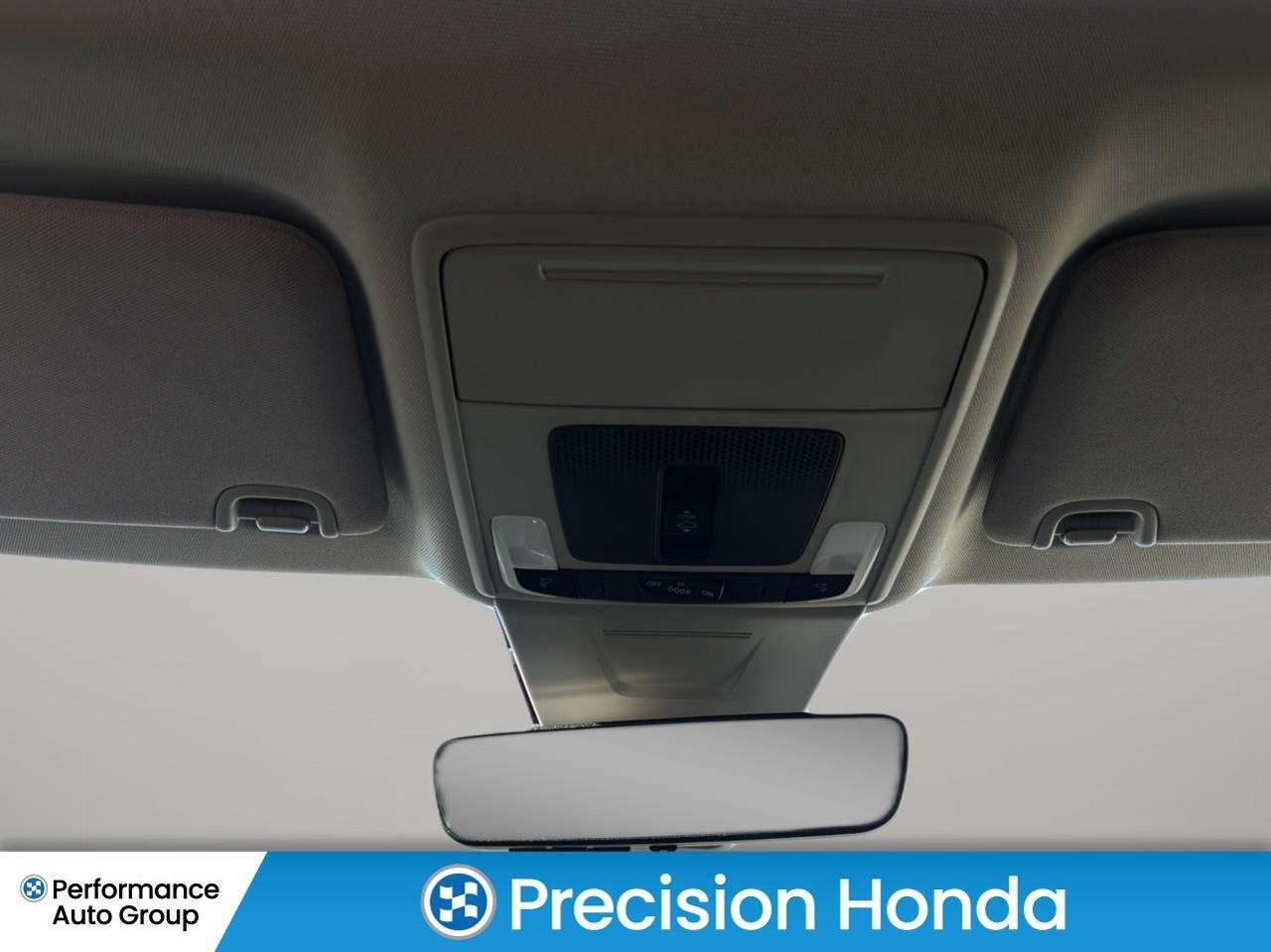 2024 Honda Civic Touring Leather  Navigation  Sunroof Photo