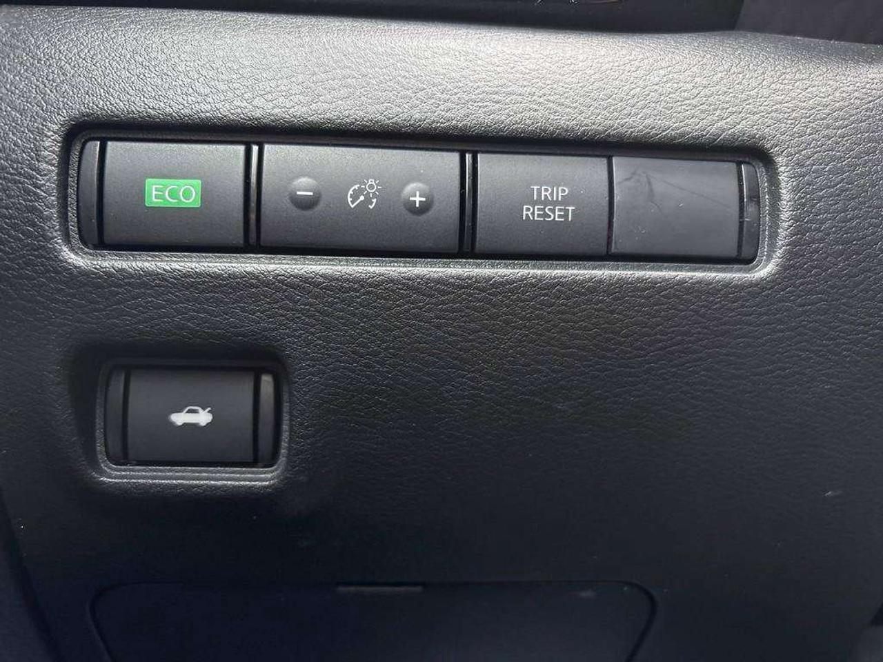 2024 Nissan Sentra SV   Apple Car Play   Android Auto   Heated Seats Photo