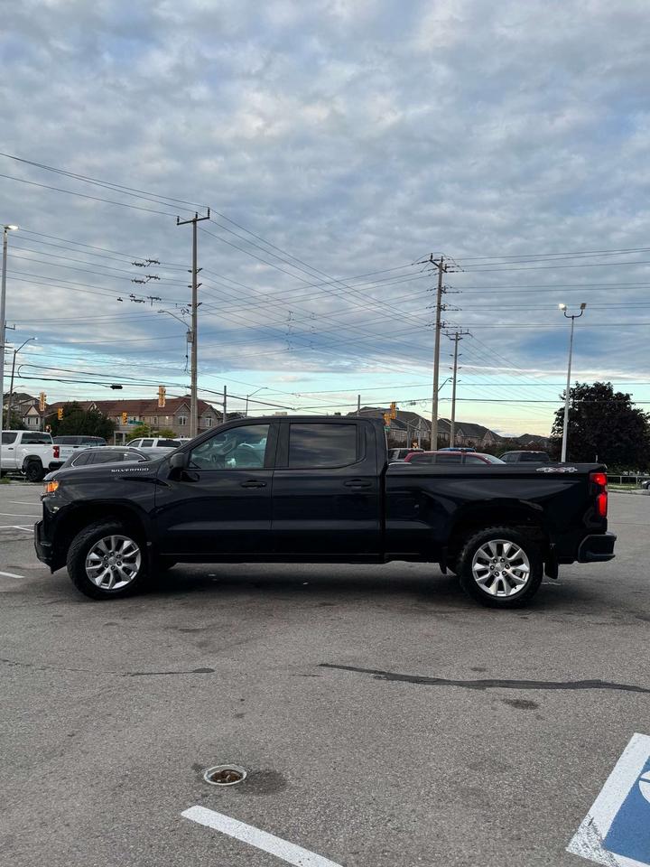 2019 Chevrolet Silverado 1500 4WD Crew Cab 157 Custom Photo