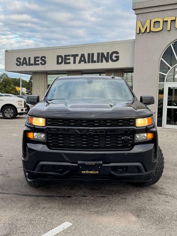 2019 Chevrolet Silverado 1500 4WD Crew Cab 157 Custom Photo