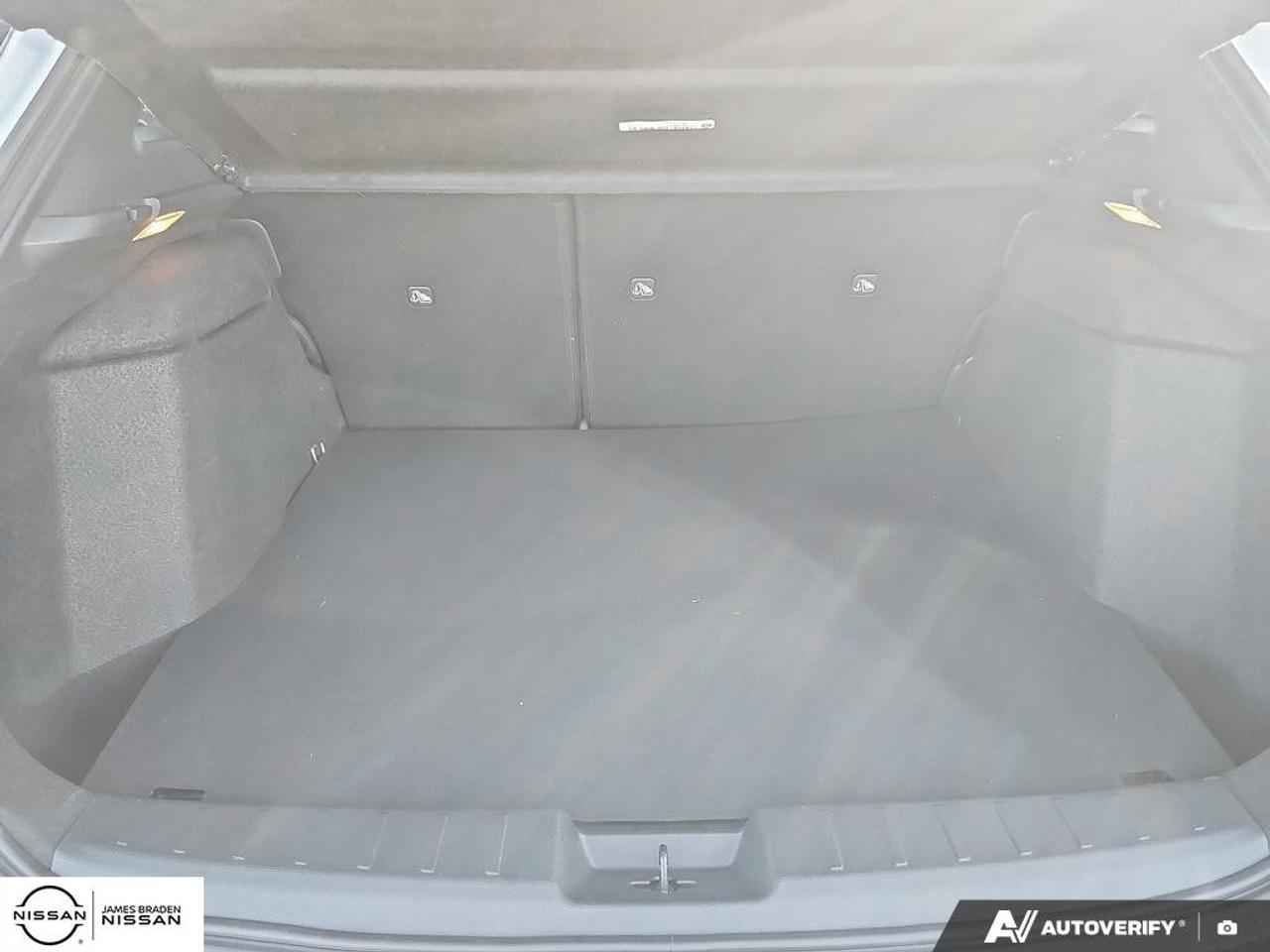 2027 Nissan Kicks SR Premium AWD Photo