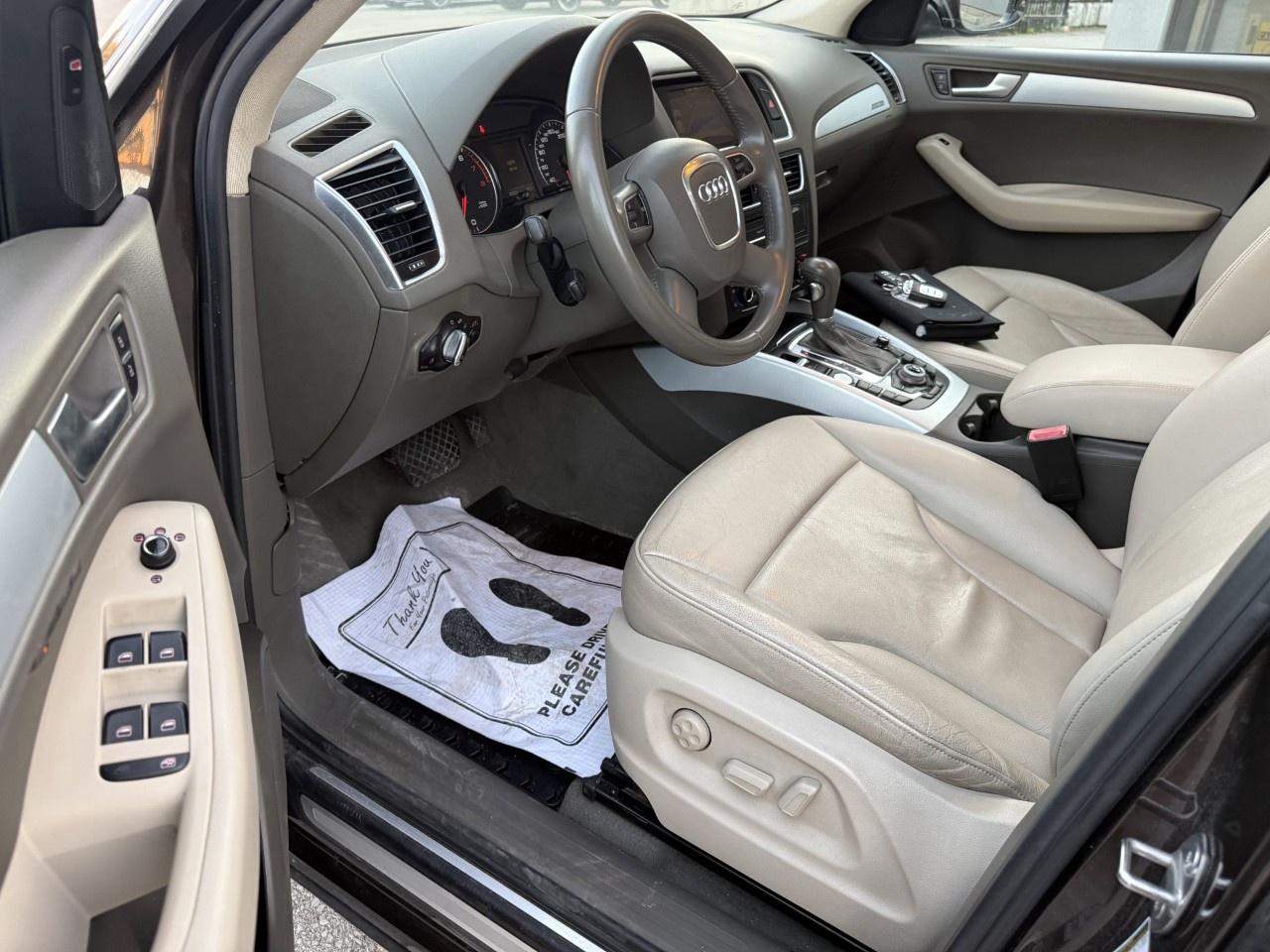 2012 Audi Q5 quattro 4dr 2.0L Premium Plus Photo
