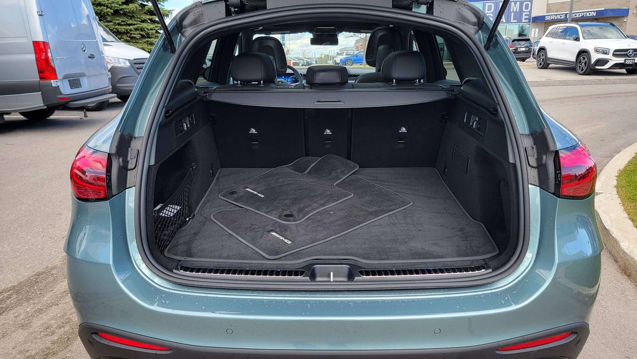 2027 Mercedes-Benz GLC GLC 300 Photo