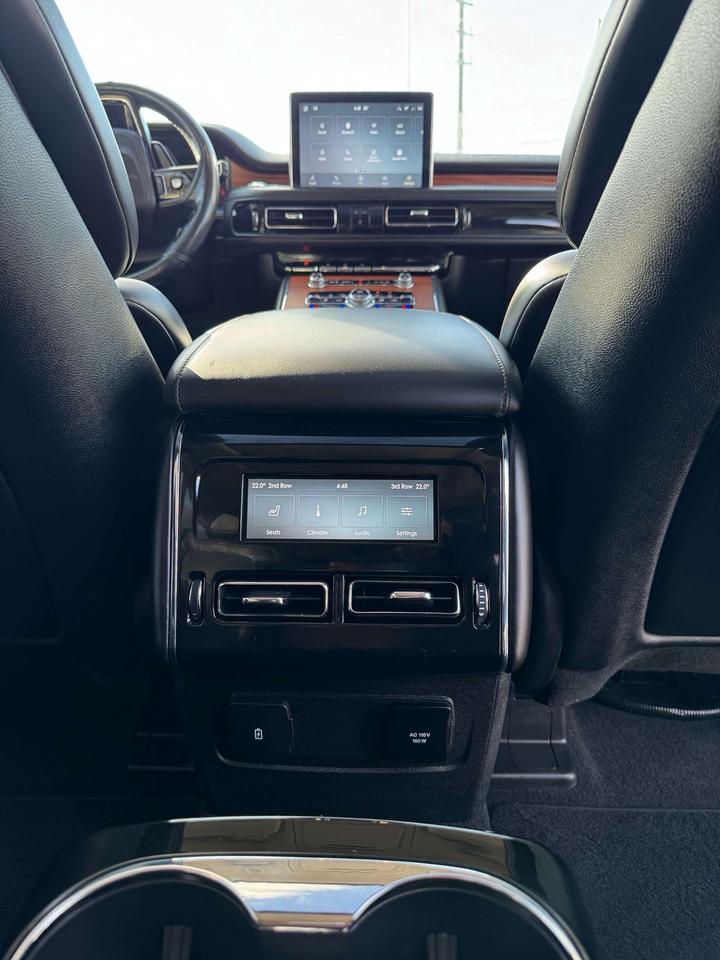 2020 Lincoln Aviator Reserve AWD Photo